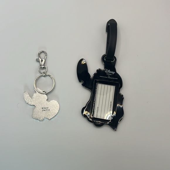 Disney Stitch Key Chain and Luggage Tag Set - Picture 2 of 6